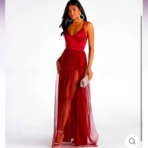 Windsor burgundy dress size XS